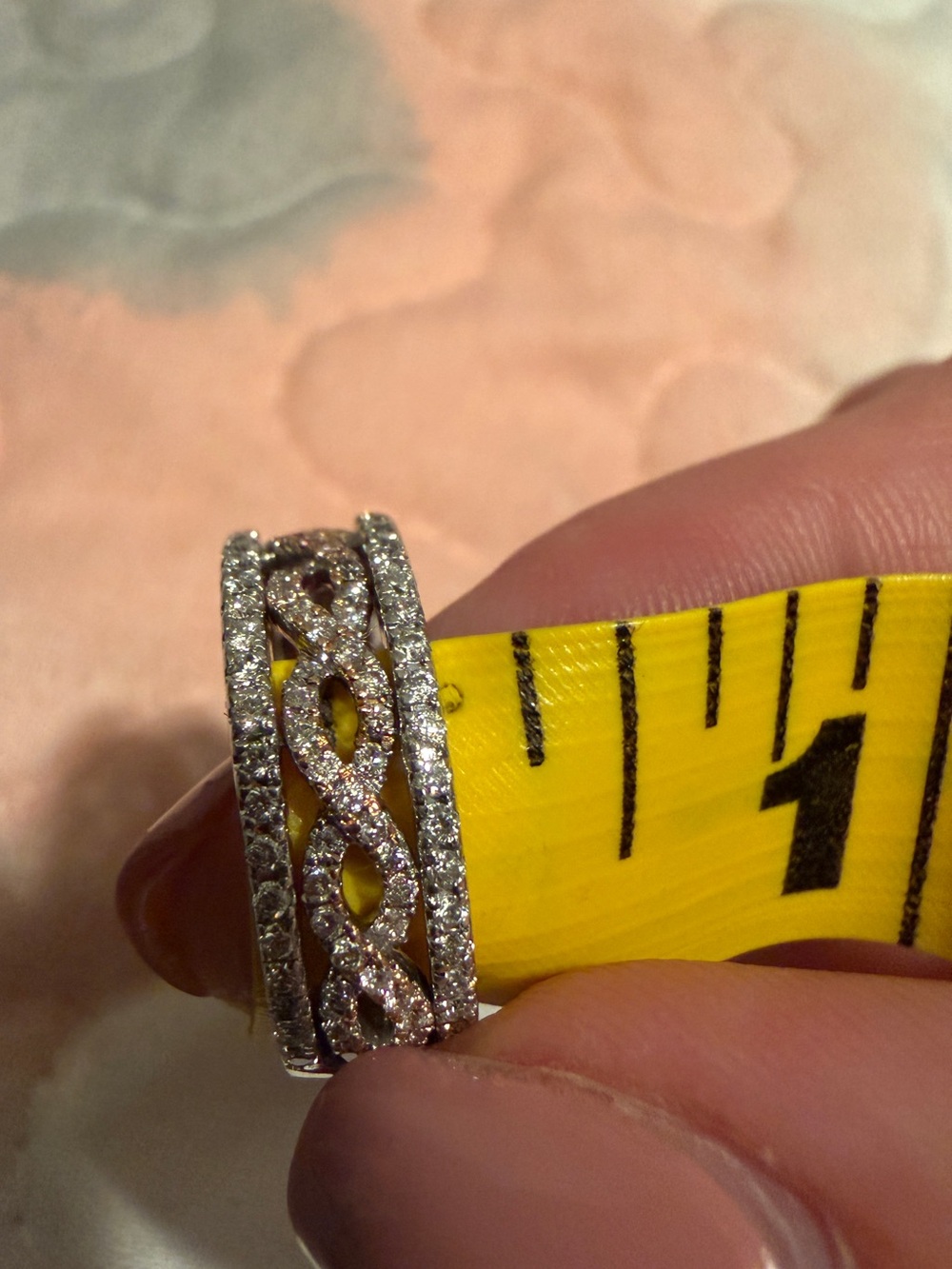 Neil Lane designs two-toned gold ring from Kay Jewelers - Picture 6 of 6